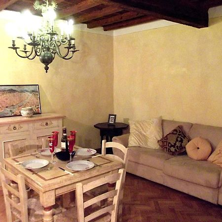 Guelfa Patio Apartment Флоренция Экстерьер фото